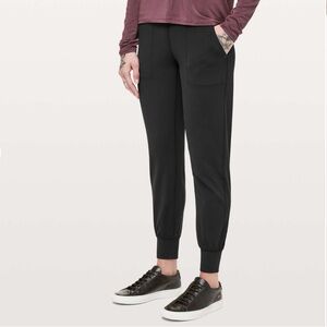 Lululemon Align Jogger 28"